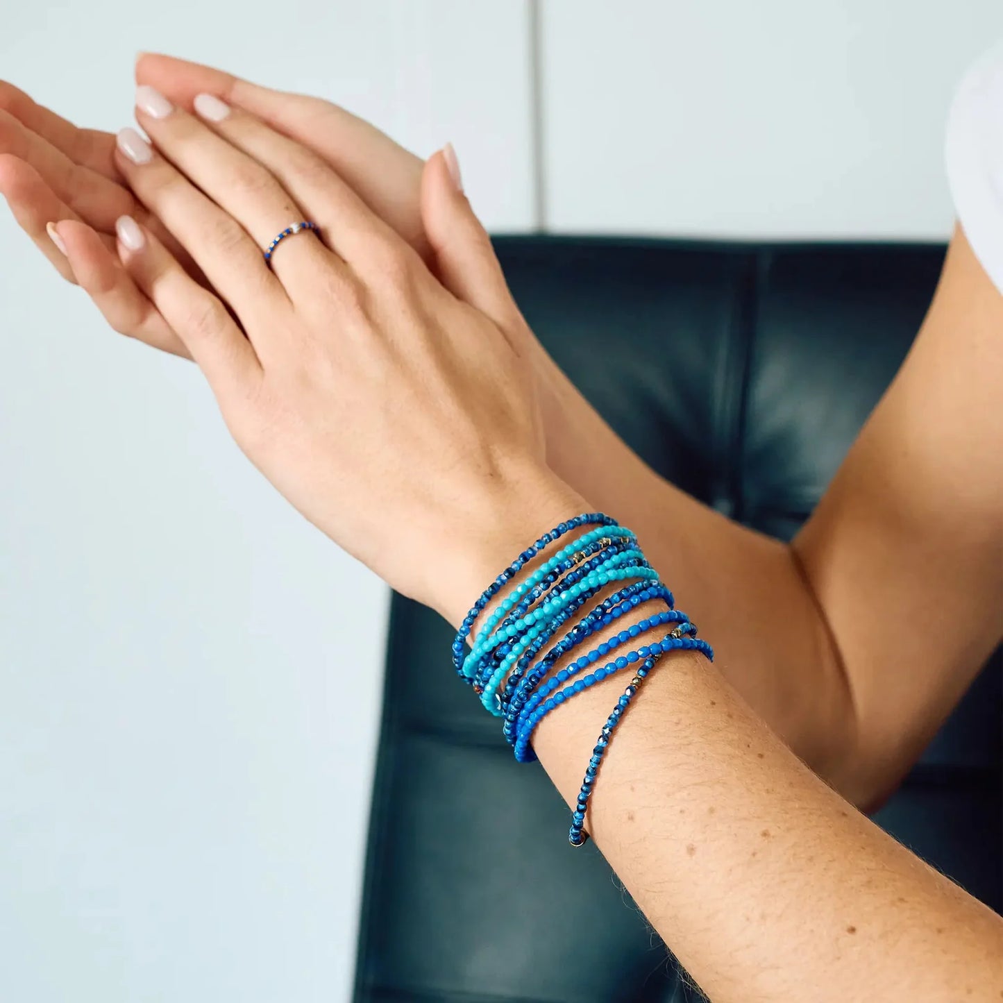 Collier-Bracelet Denim — vue de cote — Sophie et Ju